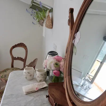 Bed & Breakfast Casa Viola Dimora Di Campagna Calice Ligure