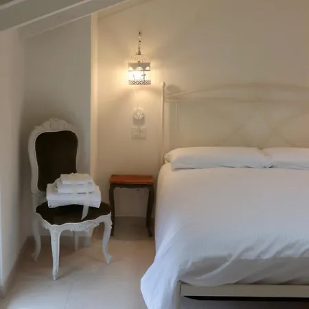 Casa Viola Dimora Di Campagna Calice Ligure