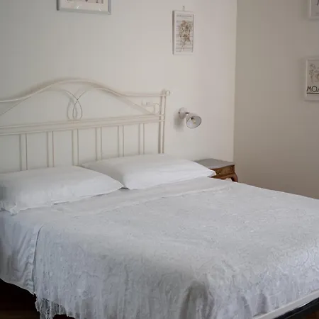 Casa Viola Dimora Di Campagna Oda ve Kahvaltı