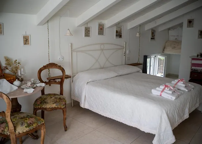 Casa Viola Dimora Di Campagna Couette-café 3*